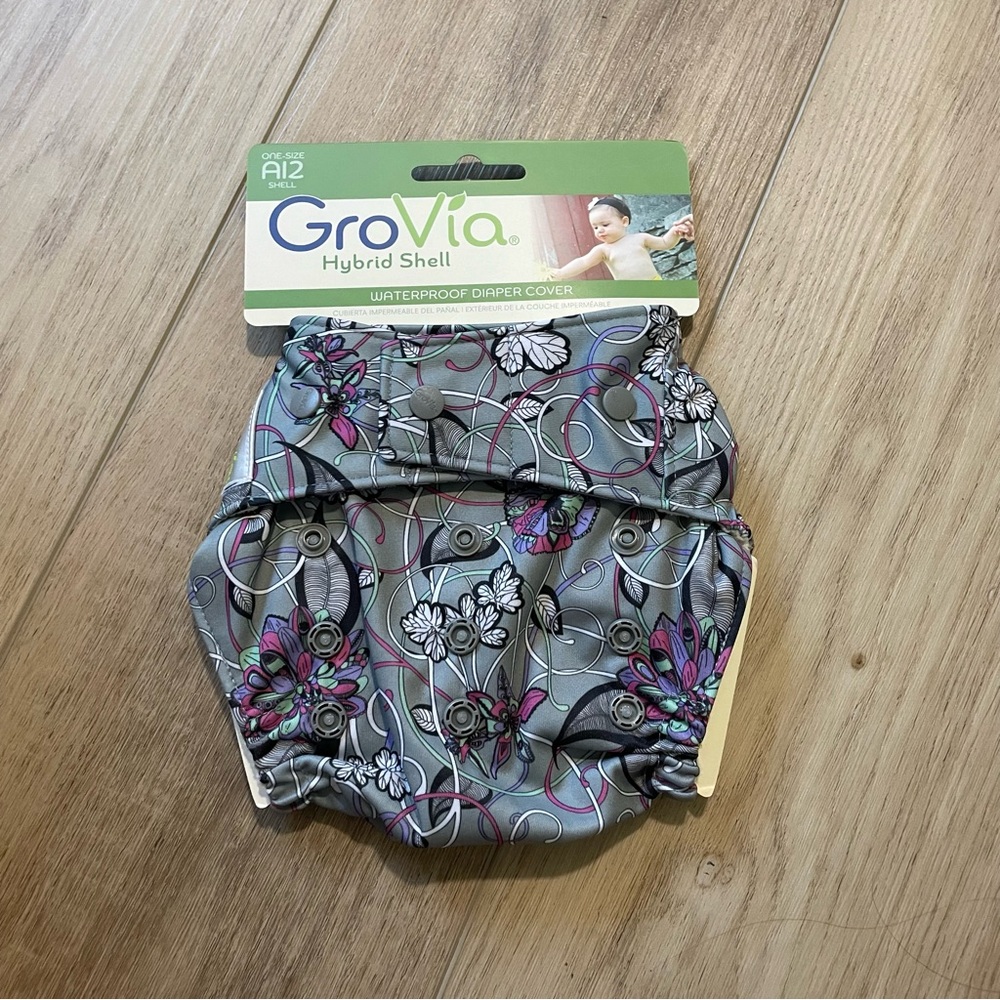 COPY - GROVIA CLOTH DIAPERS - AI2 - Picture 5 of 8